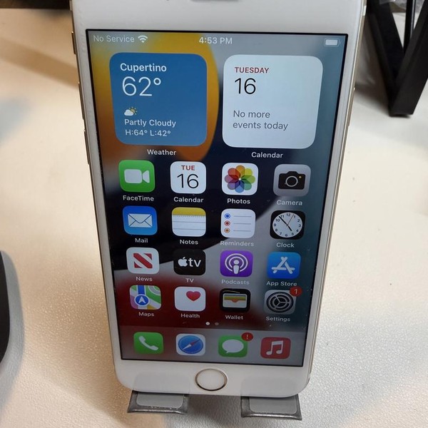 Apple iPhone 6S - Unlocked, 64 GB, Gold, A1688