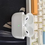 Used Apple AirPods Pro 2 - USB-C