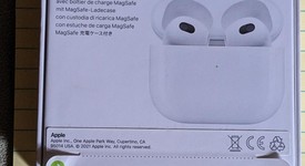 New
													Apple AirPods 3rd Gen - MagSafe Case, photo 3 of 4