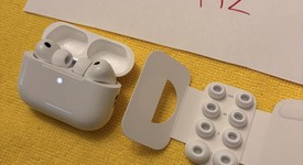 Used
													Apple AirPods Pro 3, photo 2 of 6