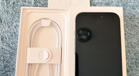 Mint
													Apple iPhone 17 - Unlocked, Black, 256 GB, A3258, photo 3 of 11