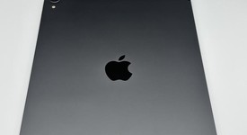 Mint
													Apple iPad Pro 11" 2018 - T-Mobile, Gray, 256 GB, A2013, photo 3 of 8