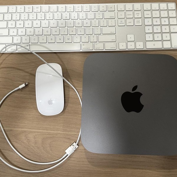 Mac mini 2018 - 128 GB, Gray, 16 GB, Intel Core i7