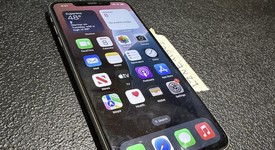 Good
													Apple iPhone Xs Max - Unlocked, Silver, 64 GB, A1921, photo 2 of 7