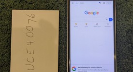 Good
													Google Pixel 2 XL - Unlocked, Black & White, 64 GB, Google Edition, photo 2 of 15