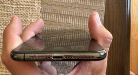 Good
													Apple iPhone Xs Max - Unlocked, Gray, 256 GB, A1921, photo 3 of 13