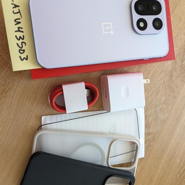 OnePlus 15 - Unlocked, 512 GB, Ultra Violet, 16 GB