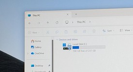 Good
													Microsoft Surface Laptop 3 - I5, Black, 256 GB, 8 GB, 13.5", photo 5 of 8