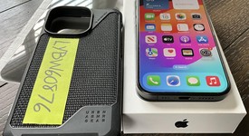 Mint
													Apple iPhone 15 Pro - Unlocked, Black, 256 GB, A2848, photo 2 of 10