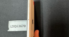 Fair
													Apple iPhone SE 3rd Gen 2022 - Unlocked, Starlight, 64 GB, A2595, photo 3 of 6