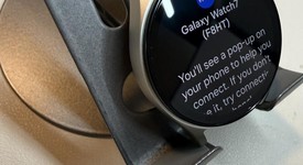 Mint
													Samsung Galaxy Watch7 - Unlocked, Cream, SM-L305U, 40mm, photo 3 of 6