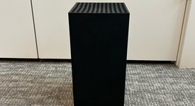 Good
													Xbox Series X (2020) - Black, 1 TB, standard, photo 3 of 7