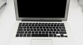Mint
													MacBook Air 2015 - 13" - Silver, 128 GB, 8 GB, photo 1 of 1