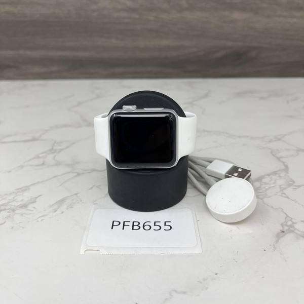 Apple Watch Series 3 38mm - Silver, A1858, Aluminum - GPS