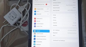 Mint
													Apple iPad 5th Gen - Wi-Fi, Gray, 32 GB, A1822, photo 1 of 6