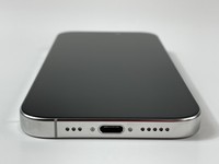 Apple iPhone 16 Pro