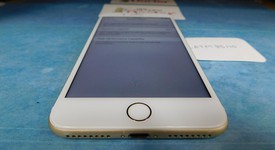 Good
													Apple iPhone 7 Plus - AT&T, Gold, 32 GB, 3 GB, A1784, photo 3 of 5