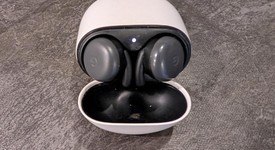 Used
													Google Pixel Buds 2nd Gen - Black, photo 5 of 10
