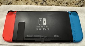 Good
													Nintendo Switch - Red & Blue, 32 GB, photo 4 of 9