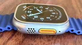 Mint
													Apple Watch Ultra 49mm - Unlocked, Titanium, A2622, photo 3 of 6