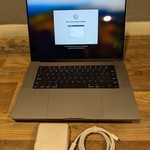 Good MacBook Pro 2021 - 16 inch - 1 TB, Silver, 32 GB, Apple M1 Pro 10-core