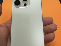 Apple iPhone 16 Pro