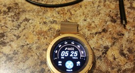 Good
													Samsung Galaxy Watch 42mm - Rose Gold, Bluetooth, photo 5 of 6