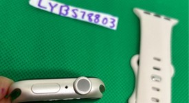 Mint
													Apple Watch Series 9 41mm - Starlight, A2978 - GPS, Aluminum, photo 4 of 5