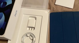 Mint
													Apple iPad Air 5th Gen - Wi-Fi, Blue, 64 GB, A2588, photo 2 of 11