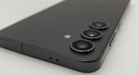 Mint
													Samsung Galaxy S24 Plus - Unlocked, Black, 256 GB, 12 GB, SM-S926U1, photo 4 of 5