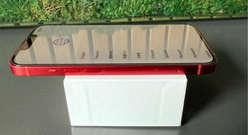 Mint
													Apple iPhone 14 - Unlocked, Red, 128 GB, A2649, photo 4 of 7