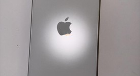 Mint
													Apple iPhone 15 Pro Max - Unlocked, White, 512 GB, A2849, photo 3 of 7