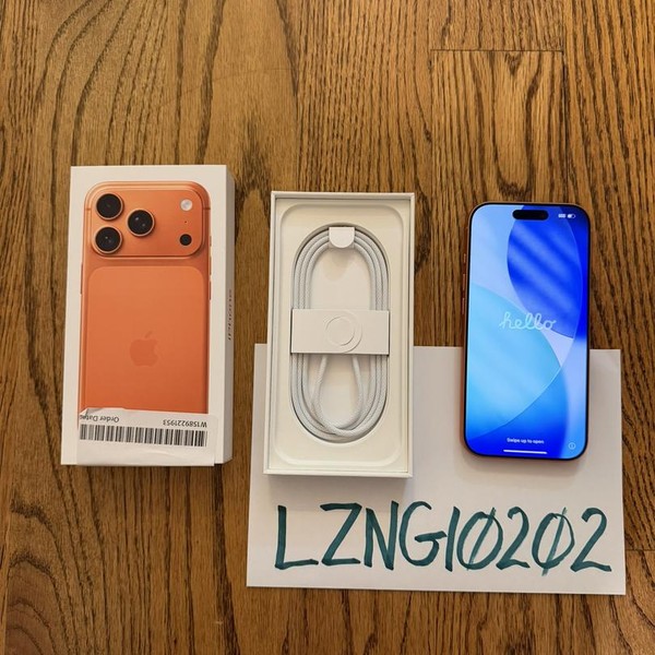 Apple iPhone 17 Pro - Unlocked, 256 GB, Cosmic Orange, A3256