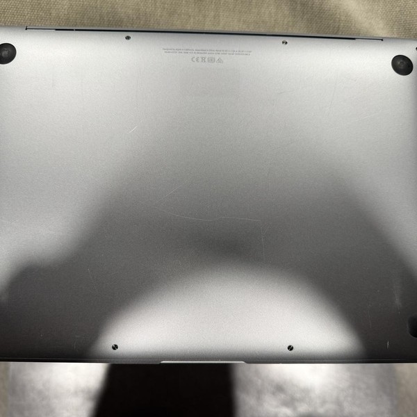 MacBook Air 2020 - 13 inch - 128 GB, Gray, 8 GB, Apple M1