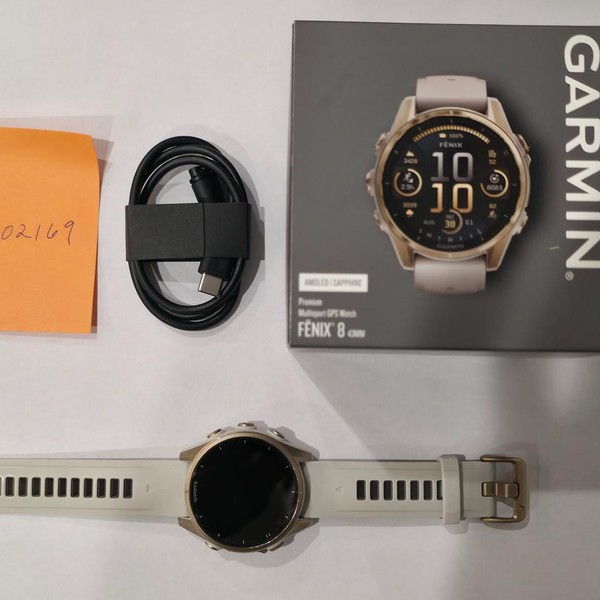 Garmin Fenix 8 - Sapphire, AMOLED