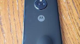 Mint
													Moto X4 - Unlocked, Black, 32 GB, 3 GB, photo 3 of 7