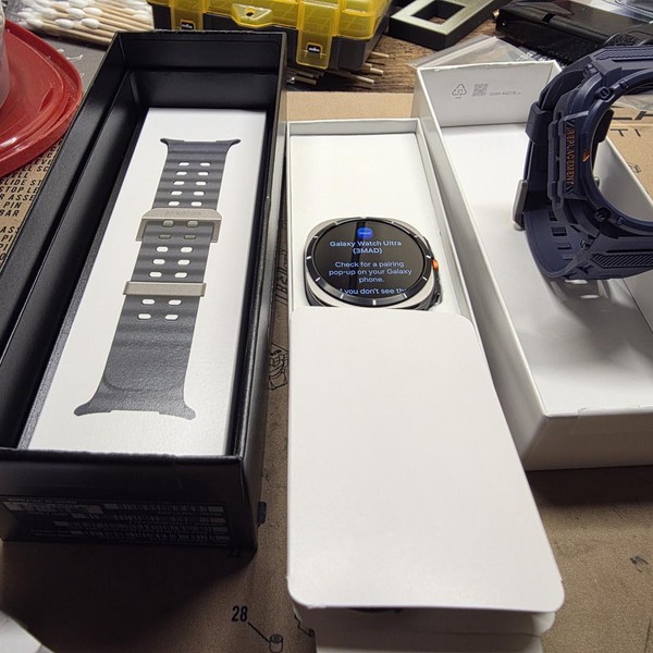 Samsung Galaxy Watch Ultra - Unlocked, Silver, SM-L705U, 47mm