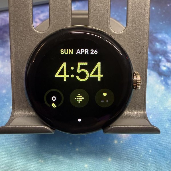 Google Pixel Watch - Wi-Fi, Gold, Wi-Fi