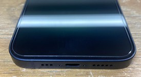 Mint
													Apple iPhone 13 - Unlocked, Midnight, 128 GB, A2482, photo 4 of 12