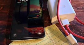 Good
													OnePlus 13 - Unlocked, Midnight Ocean, 512 GB, 16 GB, photo 4 of 10