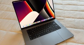Good
													MacBook Pro 2021 - 16" - Apple M1 Max, Gray, 2 TB, 64 GB, photo 1 of 12