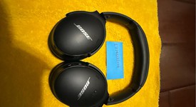 Used
													Bose QuietComfort Headphones - Black, photo 1 of 9