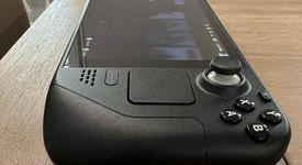 Mint
													Steam Deck - AMD, Black, 256 GB, 16 GB, photo 4 of 8
