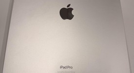 Good
													Apple iPad Pro 12.9" 6th Gen 2022 - Unlocked, Silver, 512 GB, photo 3 of 10