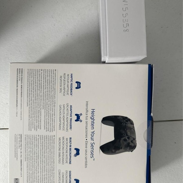 DualSense Wireless Controller - Camo