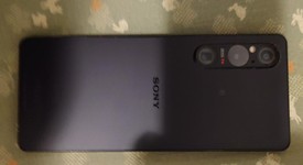Good
													Sony Xperia 1 V - Unlocked, Black, 256 GB, 12 GB, photo 3 of 8