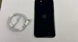 Mint
													Apple iPhone SE 3rd Gen 2022 - Unlocked, Midnight, 64 GB, A2595, photo 1 of 8