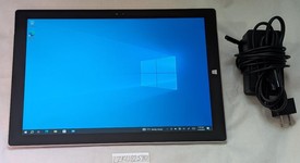 Good
													Microsoft Surface Pro 3 - Wi-Fi, Silver, 64 GB, photo 1 of 6