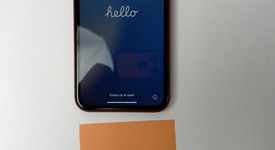 Mint
													Apple iPhone Xr - Unlocked, Red, 128 GB, A1984, photo 1 of 6