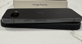 Mint
													Google Pixel 9a - Visible, Obsidian, 128 GB, 8 GB, photo 4 of 8
